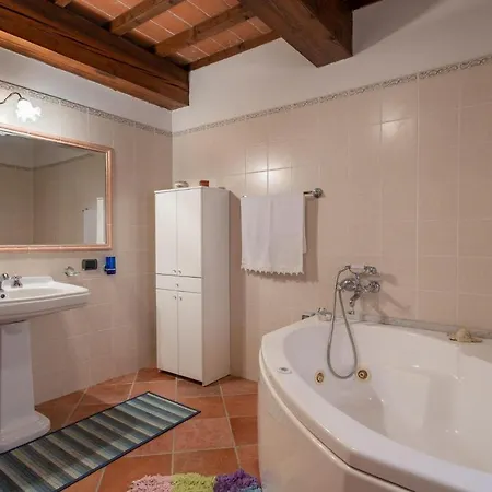 Holiday home Awesome In Dicomano Fi *